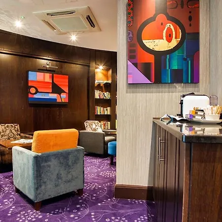 Carlton 4* Blanchardstown