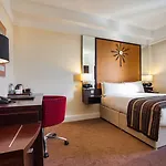 Carlton 4* Blanchardstown