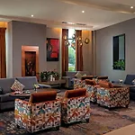 Carlton 4*