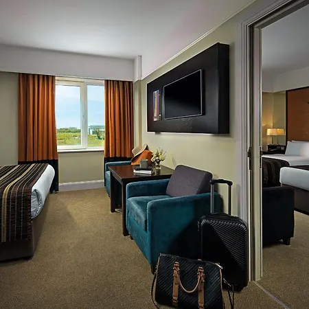 Hotel Carlton 4*