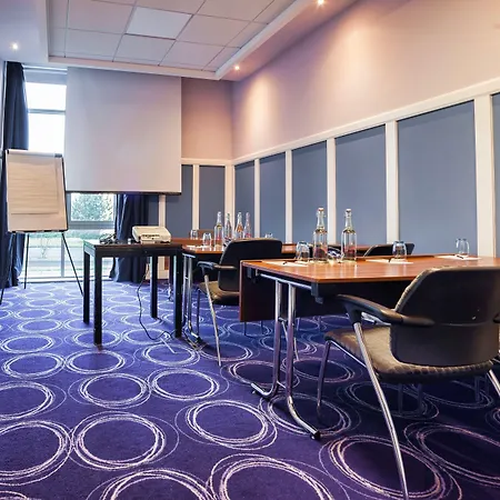 Carlton Ξενοδοχείο 4*