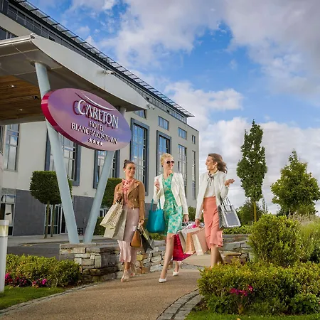 Carlton Hotel