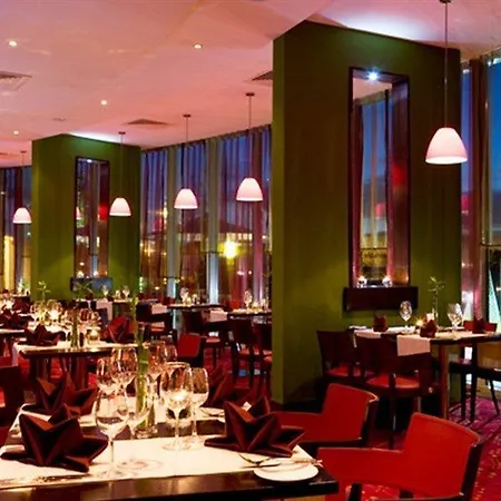Hotel Carlton 4*