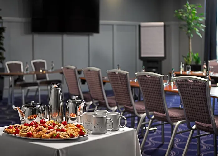 Carlton Otel Blanchardstown