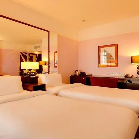 Carlton Hotel